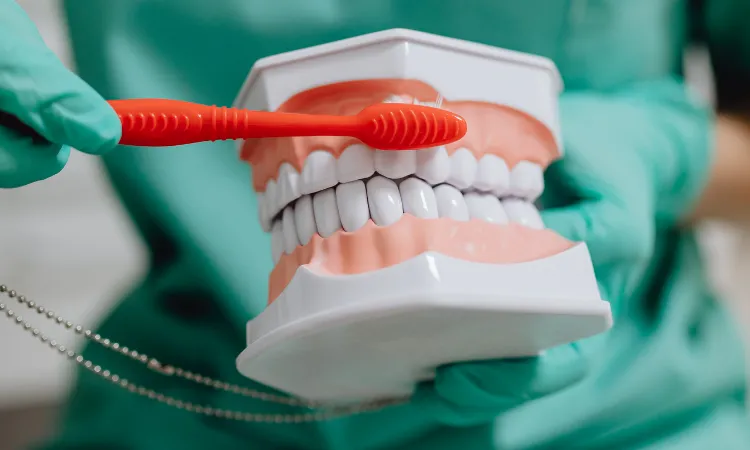 The Warning Signs of Gum Disease in Omaha, NE